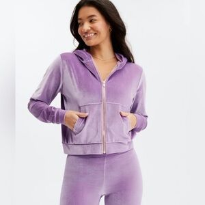 Fabletics Lilac Donna Velour Hoodie.  Sz L